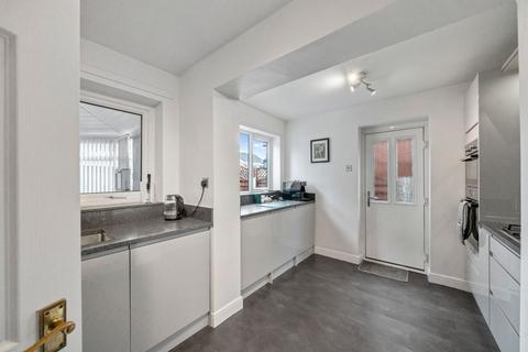 3 bedroom semi-detached house for sale, Thirlmere Avenue, Ashton-In-Makerfield, WN4