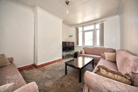 undefined, Leagrave Road, Luton, Bedfordshire, LU3