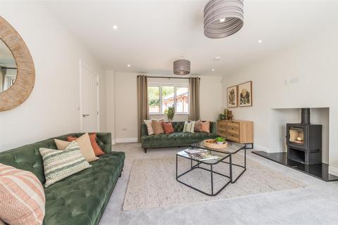 3 bedroom detached bungalow for sale, Stowmarket IP14
