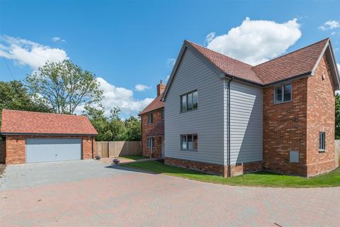 4 bedroom detached house for sale, Stowmarket IP14