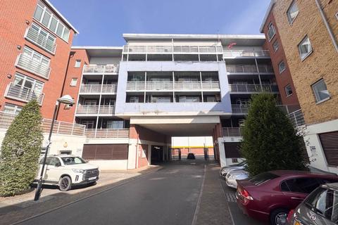 2 bedroom flat to rent, Kingfisher Meadow, Maidstone