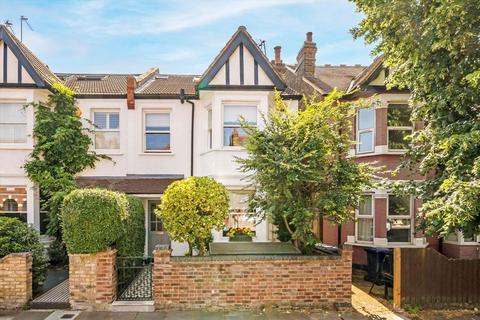 32 Kingsdown Avenue, Ealing, London, W13 9PT