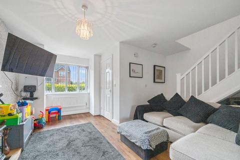 105 Blenheim Close, Padgate, Warrington, WA2 0GT