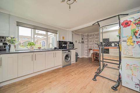 undefined, Queensway, Melksham SN12
