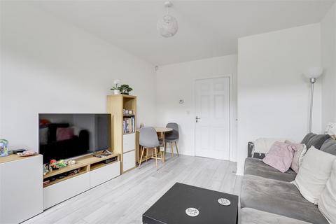 49 Perry Road, Nottingham, NG5 3AD