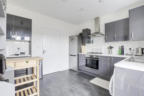 49 Perry Road, Nottingham, NG5 3AD