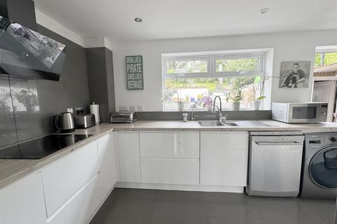 undefined, Budnic Estate, Perranporth