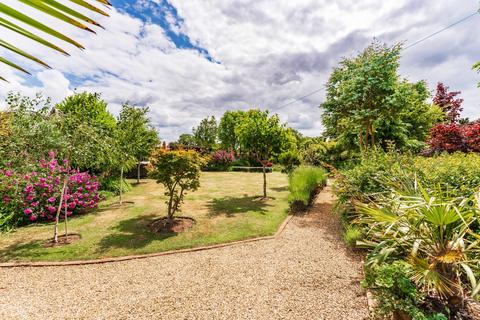 9 bedroom barn for sale, Common Lane, Thorpe Market