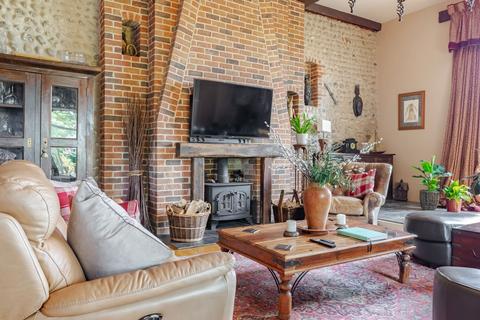 9 bedroom barn for sale, Common Lane, Thorpe Market