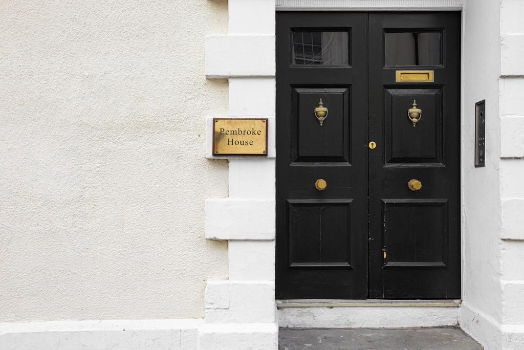 Flat 2 pembroke-7 brunswick sq-24.jpg