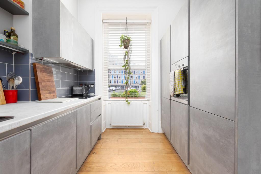 Flat 2 pembroke-7 brunswick sq-16.jpg