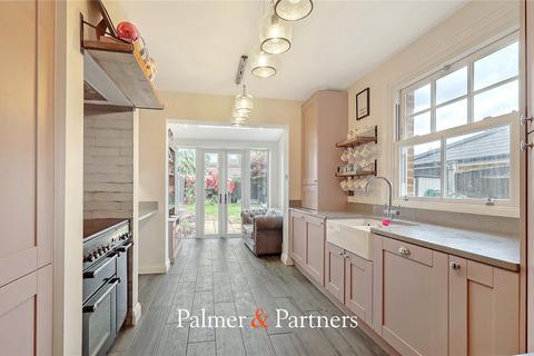 42 Rosebery Road, Chelmsford, CM2 0TU