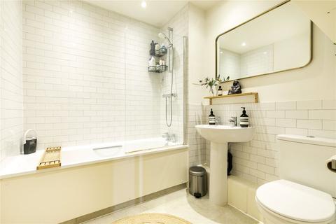 2 bedroom apartment for sale, Drayton Park, London, N5