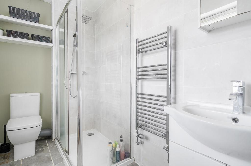En Suite Shower