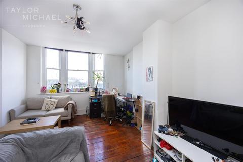 2 bedroom flat to rent, Terminus Road, Brighton