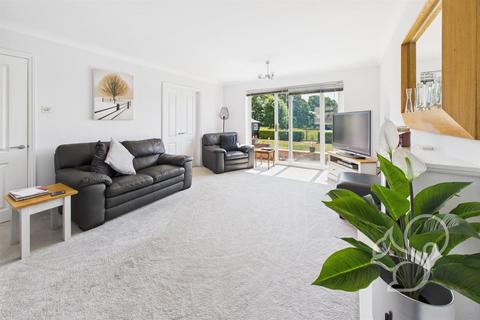 undefined, Oakwood Avenue, West Mersea CO5