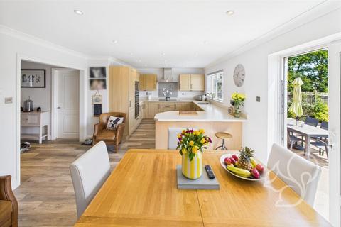 4 bedroom detached house for sale, Oakwood Avenue, West Mersea CO5