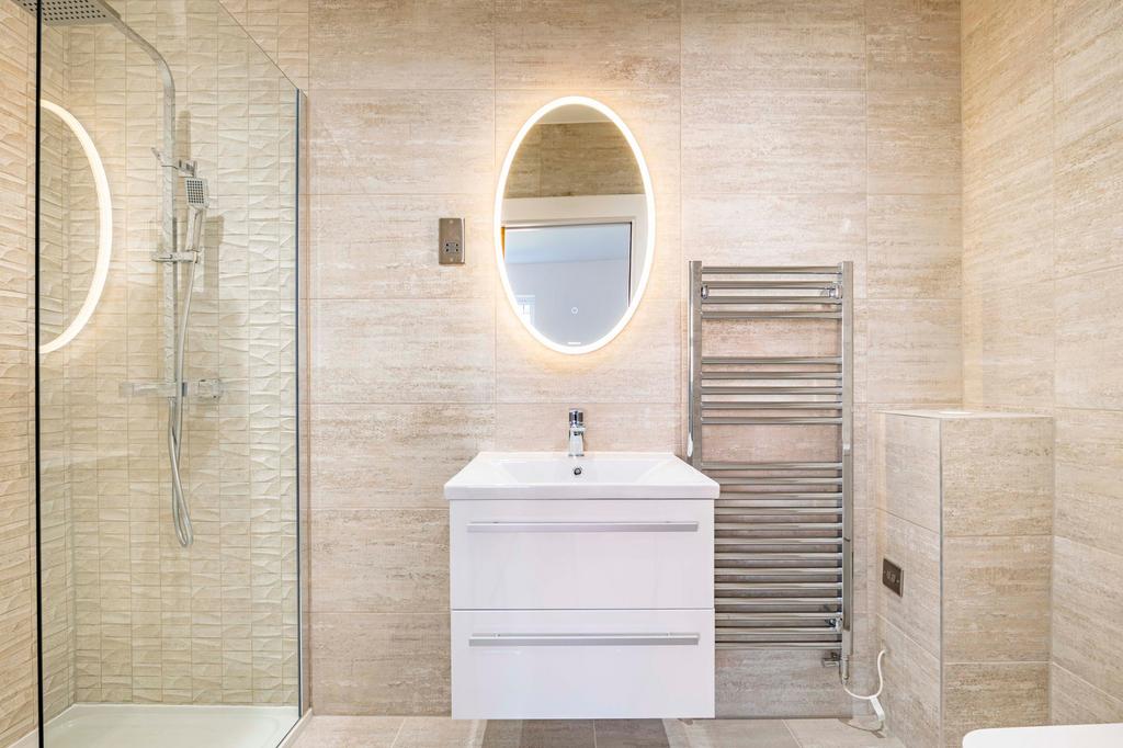 En-suite Shower Room