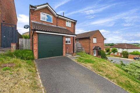 10 Burrows Close, Lawford, Manningtree, CO11 2HE