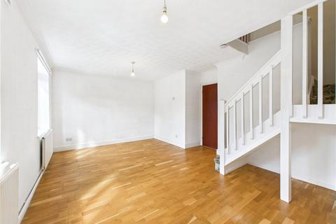 10 Burrows Close, Lawford, Manningtree, CO11 2HE
