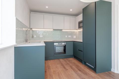 1 bedroom apartment for sale, Manor Park, London SE13
