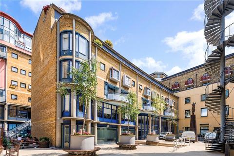 2 bedroom flat for sale, Brewery Square, London, SE1