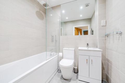 2 bedroom flat for sale, Holders Hill Road, Mill Hill East