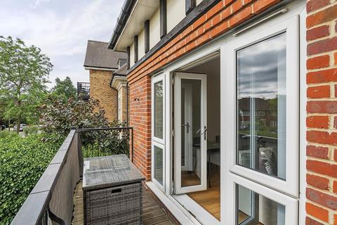 2 bedroom flat for sale, Holders Hill Road, Mill Hill East