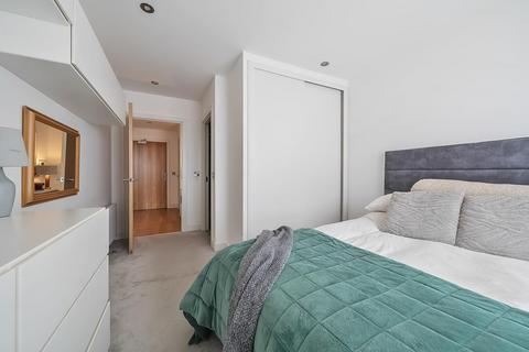 2 bedroom flat for sale, Regents Park Road, Finchley Central