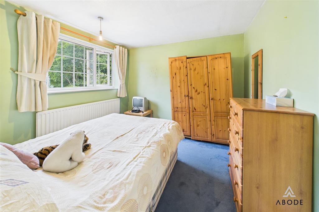 CAM03645 G0-PR0233-STILL003.jpg
