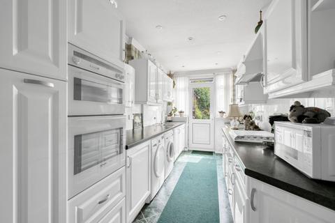 4 bedroom semi-detached house for sale, West Wickham BR4