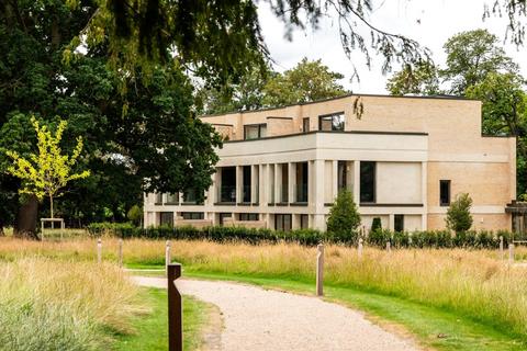 undefined, The Crescent, Elms Road, Thame, Oxfordshire, OX9