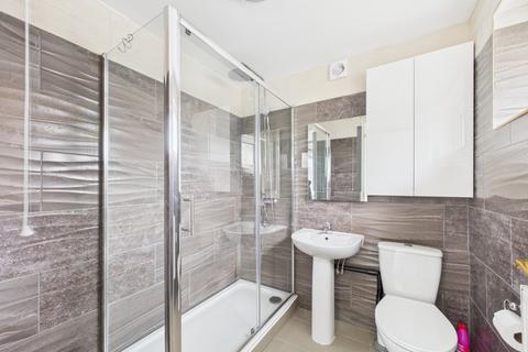 3 bedroom semi-detached house to rent, Robin Way, Staines-Upon-Thames, Middlesex, TW18