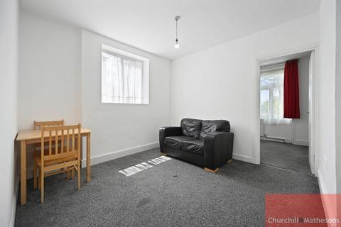 Harlesden Gardens, London, NW10 4