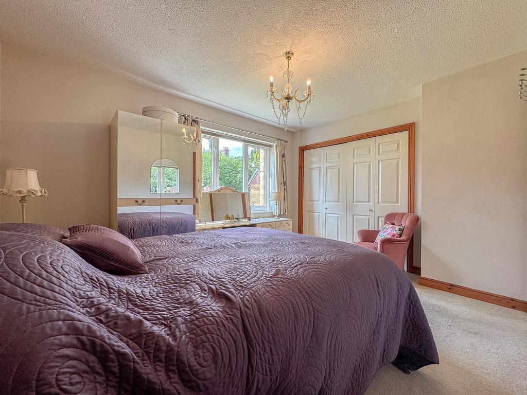 Bedroom (2)