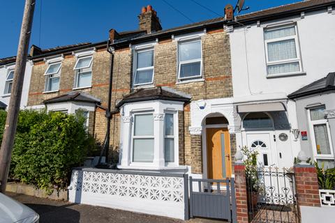 2 bedroom terraced house for sale, London SE25