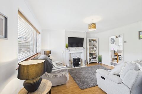 3 bedroom end of terrace house for sale, Hawkwood Crescent, Worcester, Worcestershire, WR2