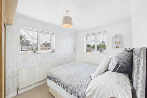 3 bedroom end of terrace house for sale, Hawkwood Crescent, Worcester, Worcestershire, WR2