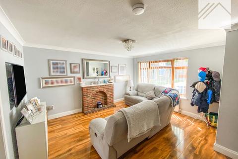 3 bedroom semi-detached house for sale, Devon Way, Canvey Island