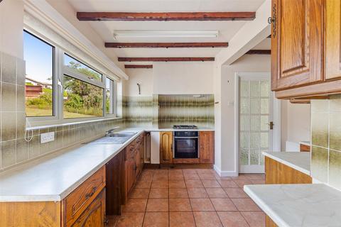 2 bedroom bungalow for sale, Manscombe Road, Torquay