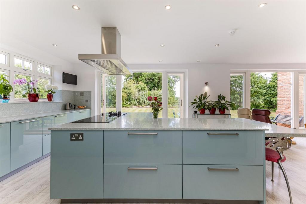 94193 Sunnyside-Forest-Road (10) low.jpg