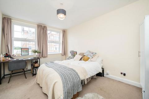3 bedroom flat for sale, Goldhawk Road, London W12