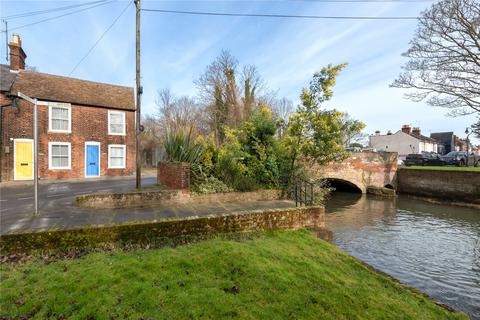 1 bedroom end of terrace house for sale, Pound Lane, Canterbury, Kent, CT1