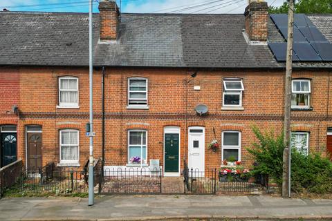 14 Elgar Road, Reading, RG2 0BJ