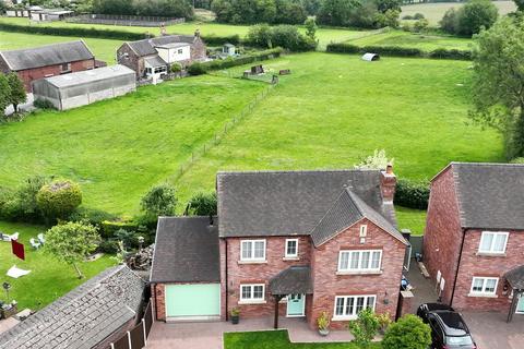 4 bedroom detached house for sale, Cheadle Road, Cheddleton