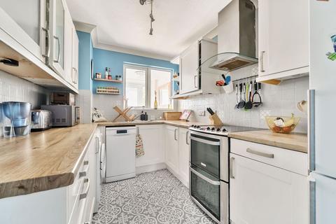 9 Field End, Kings Worthy, Winchester, SO23 7PZ