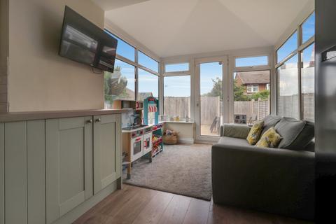 3 bedroom semi-detached house for sale, Athold Drive, Ossett, West Yorkshire, WF5