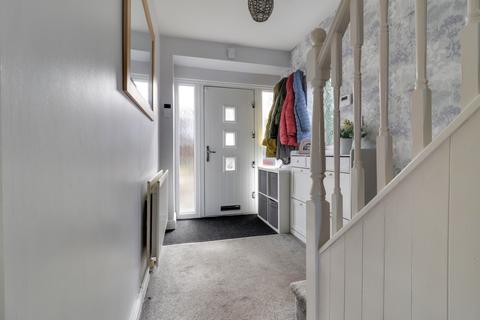 33 Athold Drive, Ossett, WF5 0PX