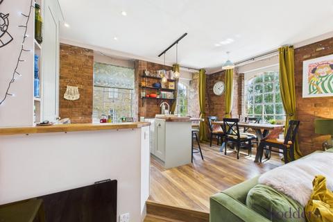 2 bedroom apartment for sale, Daniel Lambert Mill, Bourneside Road, Addlestone, Surrey, KT15