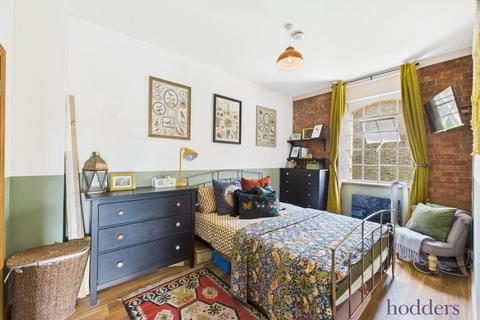 2 bedroom apartment for sale, Daniel Lambert Mill, Bourneside Road, Addlestone, Surrey, KT15